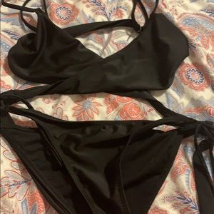 Black Bikini
